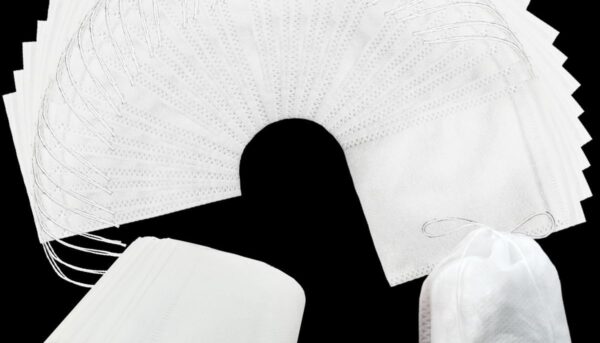 RONYOUNG 300PCS 4" x 4.7" Disposable Tea Filter Bags Tea infusers Empty Muslin Drawstring Seal Filter Tea Bags Drawstring Herb Loose Tea bag for Brew Tea Cold Brew Coffee