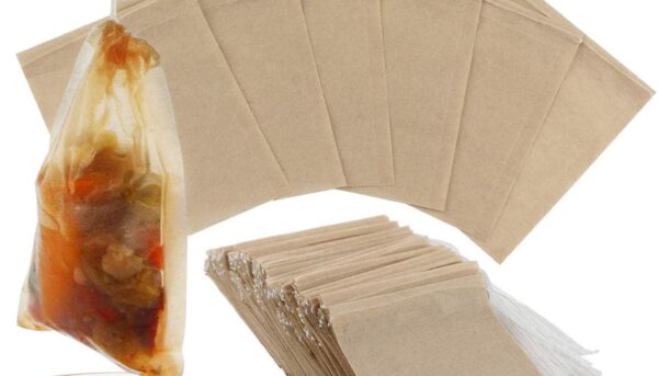 300PCS Tea Filter Bags, Disposable Paper Tea Bag with Drawstring Safe Strong Penetration Unbleached Paper for Loose Leaf Tea and Coffee（5x6CM)