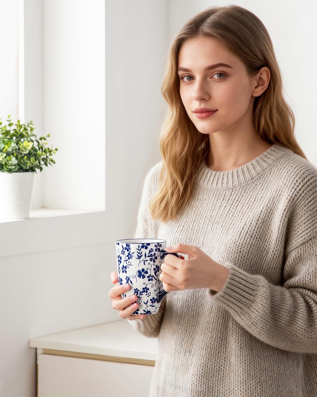 vancasso SELENE Porcelain Tea Mug, 18 oz Porcelain Tea Cup with Infuser and Lid Steeps Loose Leaf Tea, Microwave & Dishwasher Safe, Five-Leaf Clover - Image 6